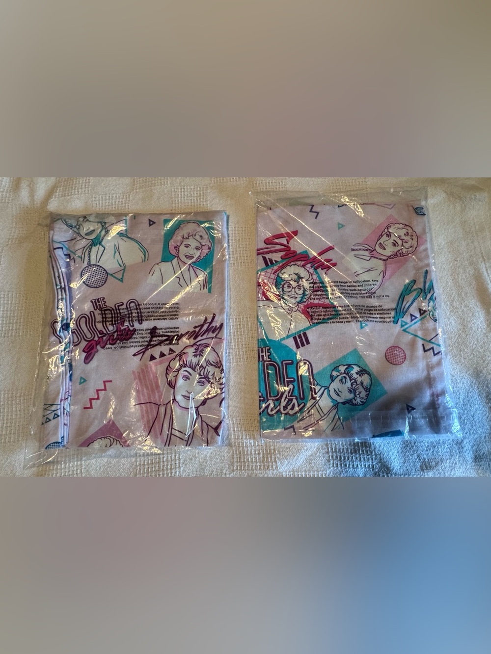 Bioworld Golden Girls Retro Graphic Kitchen Towel